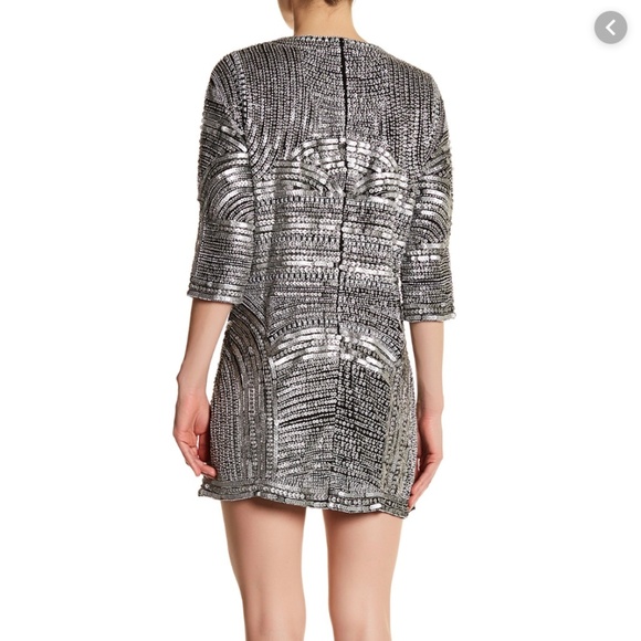 Parker Beaded Shift Dress 3/4 sleeve 10 Lg
Reposh, never wore.Not for big boobs - Picture 2 of 13
